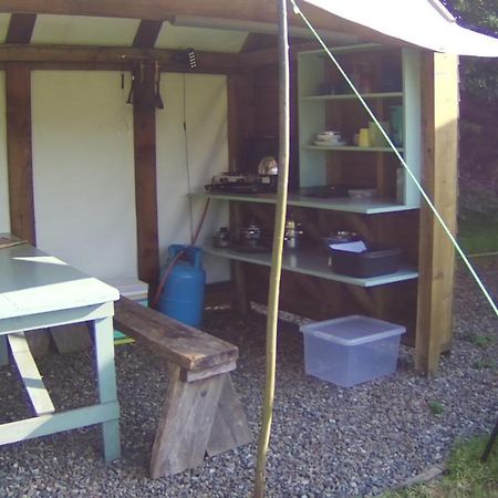 Mill Haven Place Glamping-Yurt 2 Haverfordwest Ngoại thất bức ảnh