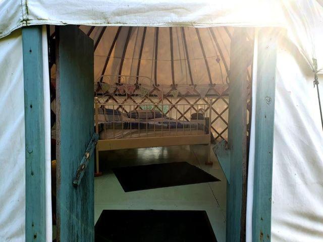 Mill Haven Place Glamping-Yurt 2 Haverfordwest Ngoại thất bức ảnh
