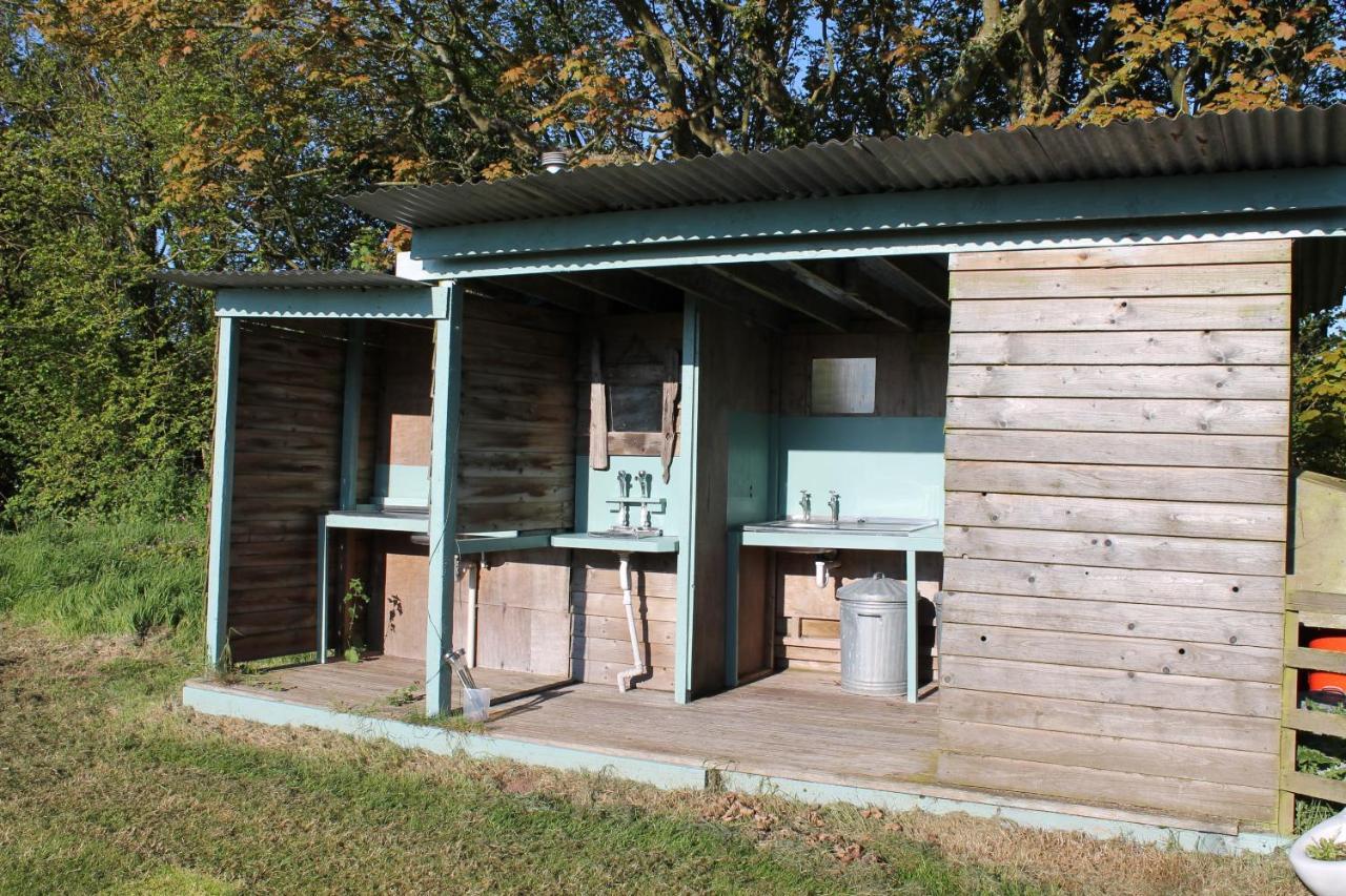 Mill Haven Place Glamping-Yurt 2 Haverfordwest Ngoại thất bức ảnh