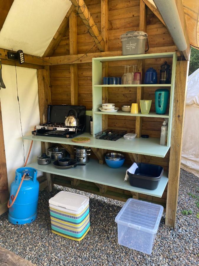 Mill Haven Place Glamping-Yurt 2 Haverfordwest Ngoại thất bức ảnh